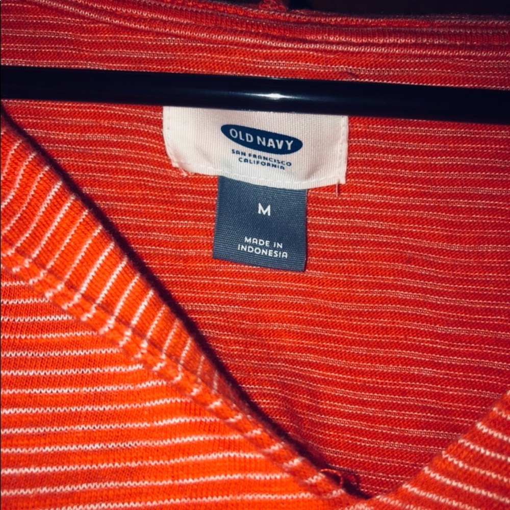 Old navy pullover sweater